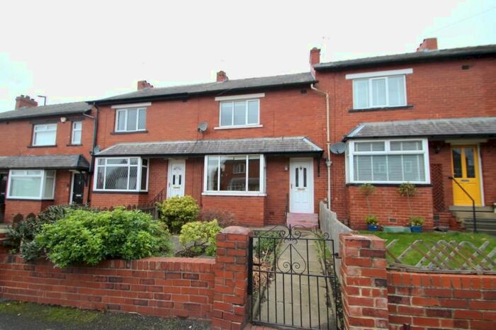 2 Bedroom Terraced House To Rent In Sunnybank Road, Horsforth, Leeds, LS18