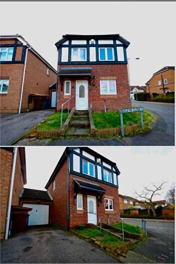 3 Bedroom Detached House To Rent In Boleyn Close, RM16