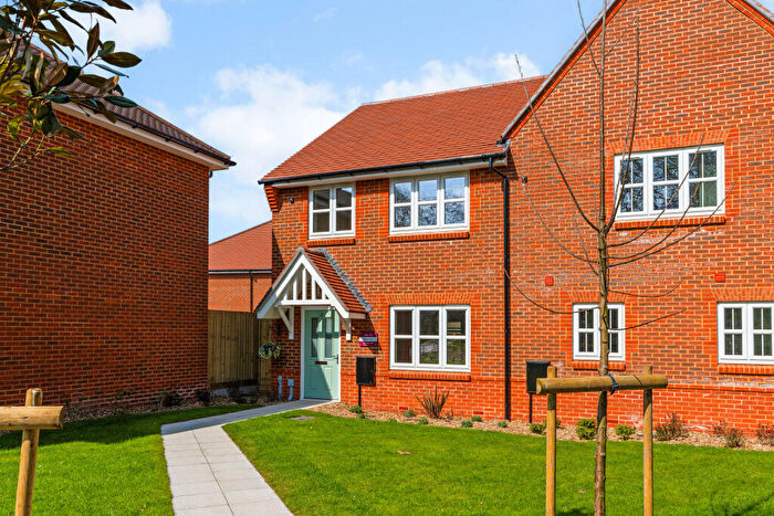 3 Bedroom Semi-Detached House For Sale In The Oaks At Willow Fields, Cranleigh, GU6