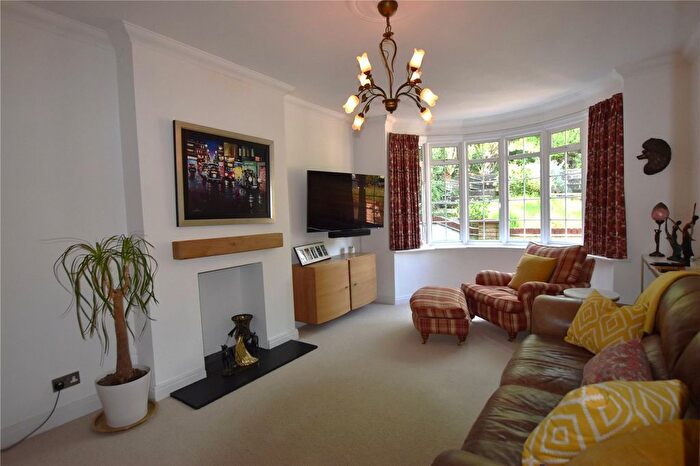 3 Bedroom Bungalow To Rent In Hawkhirst Road, Kenley, CR8