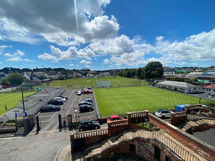 2 Bedroom Flat To Rent In Queens Park Road, Paignton, TQ4