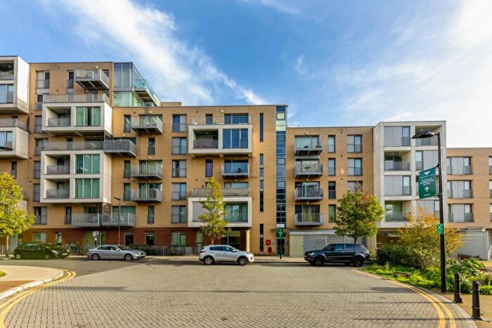 1 Bedroom Flat To Rent In Kayani Avenue, London, N4