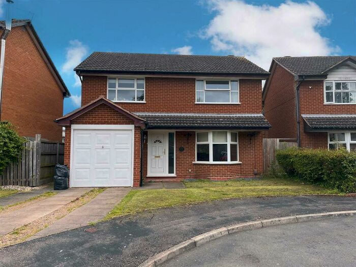 4 Bedroom Detached House To Rent In Hotchkiss Close, Wellesbourne, CV35