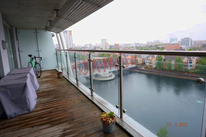 2 Bedroom Flat To Rent In The Quays, Salford, M50