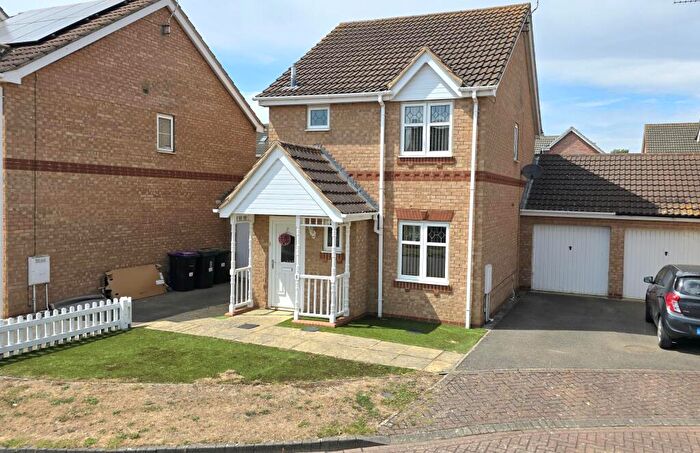3 Bedroom Detached House For Sale In Rowan Close, Sleaford, NG34