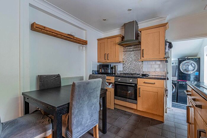 3 Bedroom End Of Terrace House For Sale In Charlotte Street, Penarth, CF64