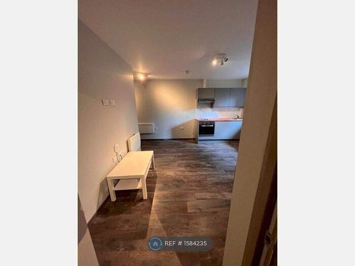 1 Bedroom Flat To Rent In Abbey Height, Waltham Abby, EN9