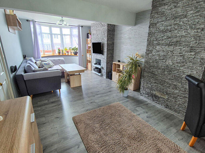3 Bedroom Terraced House For Sale In Highbury Avenue, Rowley Regis, B65