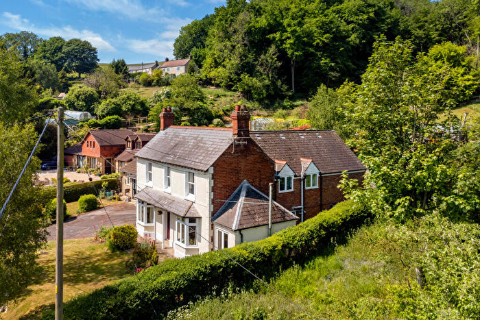 5 Bedroom Detached House For Sale In Ludlow Green, Ruscombe, GL6