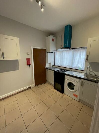1 Bedroom Flat To Rent In Fry Road, London, E6
