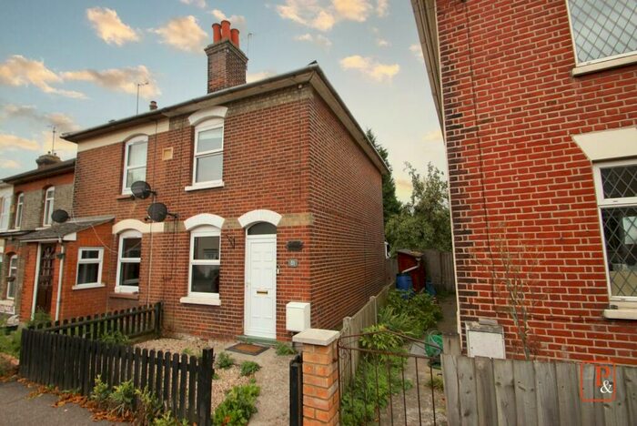 2 Bedroom Semi-Detached House To Rent In Mile End Road, Colchester, Essex, CO4