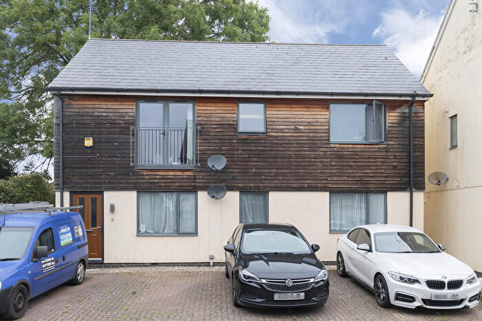 2 Bedroom Flat To Rent In Ashtree Mews, Cheltenham, GL51