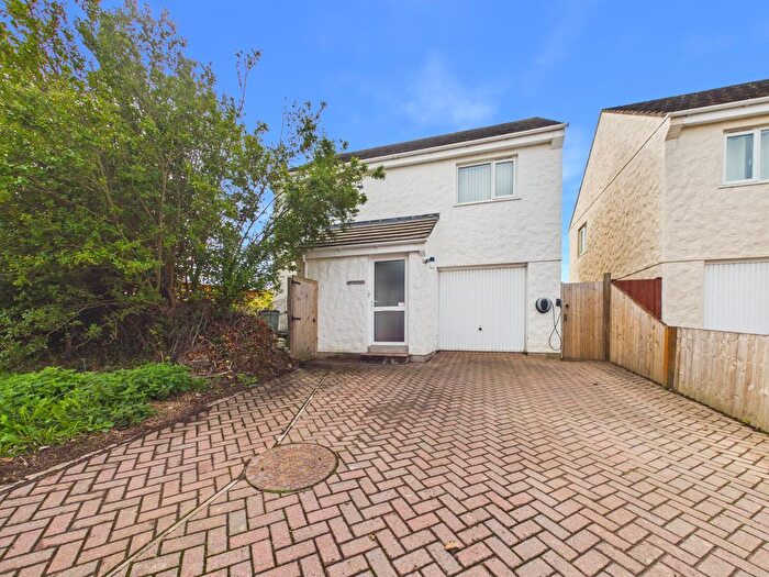 4 Bedroom Detached House For Sale In Henver Close, Hayle - Spacious Detached House, TR27