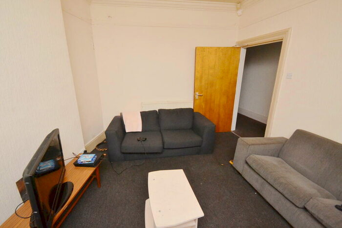 6 Bedroom Terraced House To Rent In Wellington Road, Withington, Manchester, M20