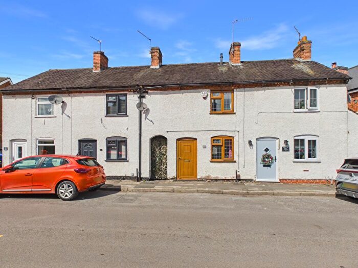 2 Bedroom Terraced House For Sale In Park Road, Mickleover, DE3
