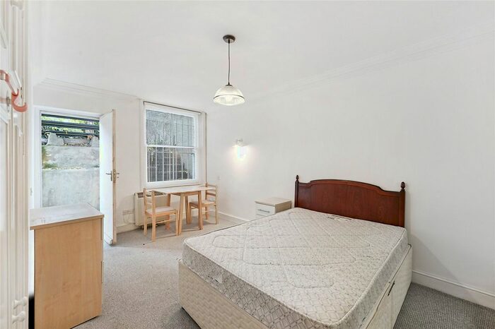 Studio To Rent In Trebovir Road, Earls Court, London, SW5