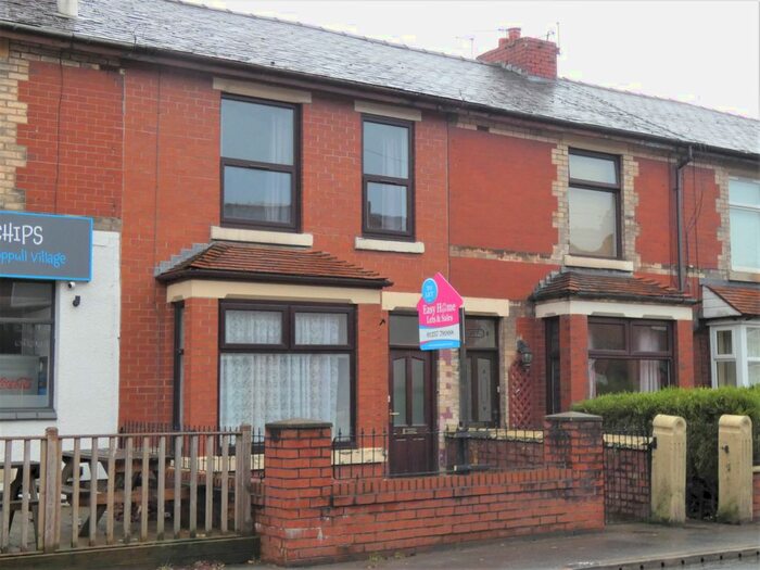 4 Bedroom Terraced House To Rent In Spendmore Lane, Coppull, Chorley, PR7
