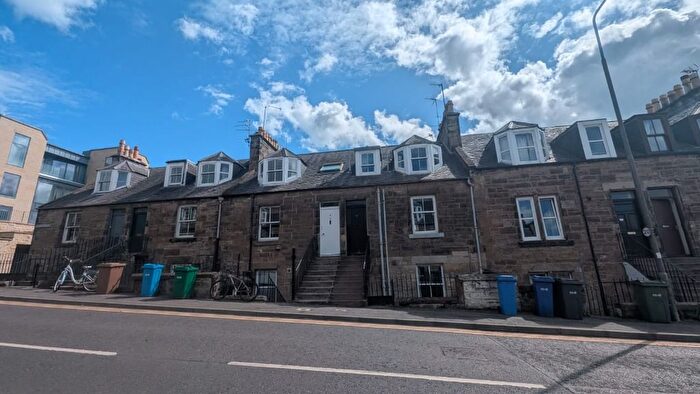 4 Bedroom Maisonette To Rent In Kinness Place, St Andrews, Fife, KY16