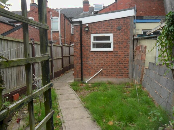 Studio To Rent In Oxhill Road, Birmingham, B21