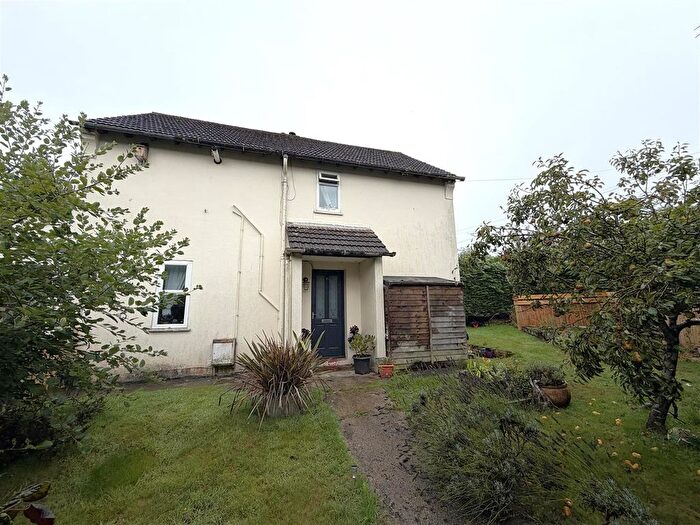 3 Bedroom Semi Detached House For Sale In Penarwyn Road, St. Blazey, Par, PL24
