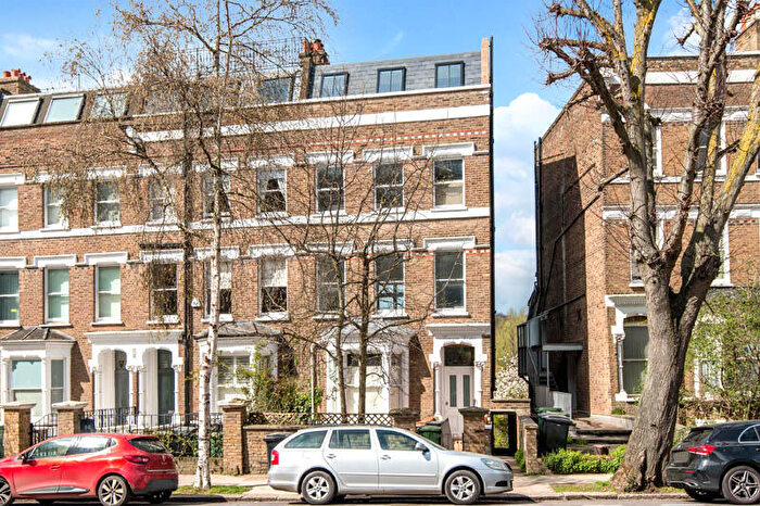 4 Bedroom Apartment To Rent In South Hill Park, Hampstead, NW3