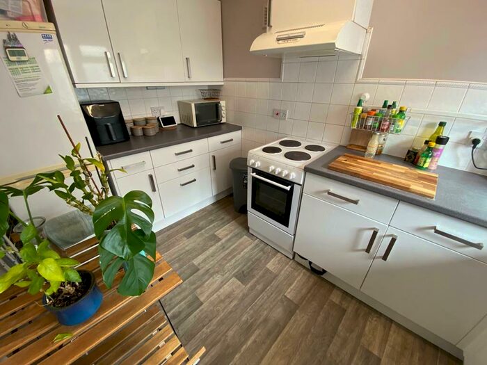 1 Bedroom Flat To Rent In Regent Street, Leamington Spa, CV32