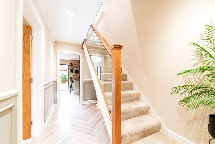 4 Bedroom Detached House For Sale In Ulverston Drive, Rishton, Blackburn, Lancashire, BB1