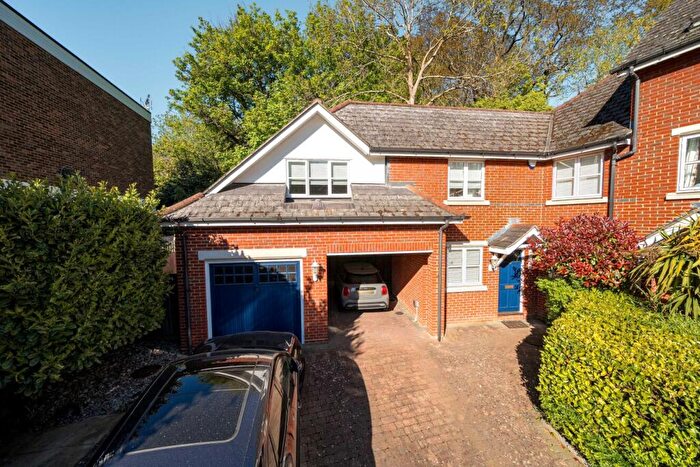 3 Bedroom End Of Terrace House For Sale In Imperial Place, Chislehurst, Kent, BR7