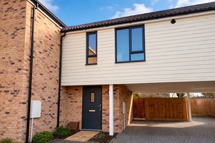 1 Bedroom House To Rent In Stubbs Gardens, Great Wakering, SS3