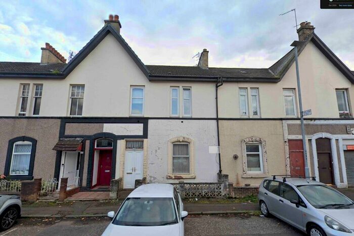 1 Bedroom Flat To Rent In Harland Street, Scotstoun, Glasgow, G14