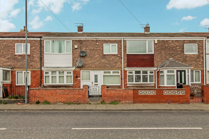 3 Bedroom Terraced House To Rent In Winskell Road, South Shields, NE34