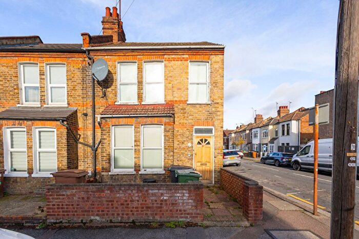 2 Bedroom End Terrace House For Sale In Macdonald Road, London, E17