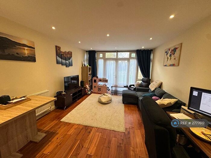 2 Bedroom Terraced House To Rent In Foxley Lodge, Purley, CR8