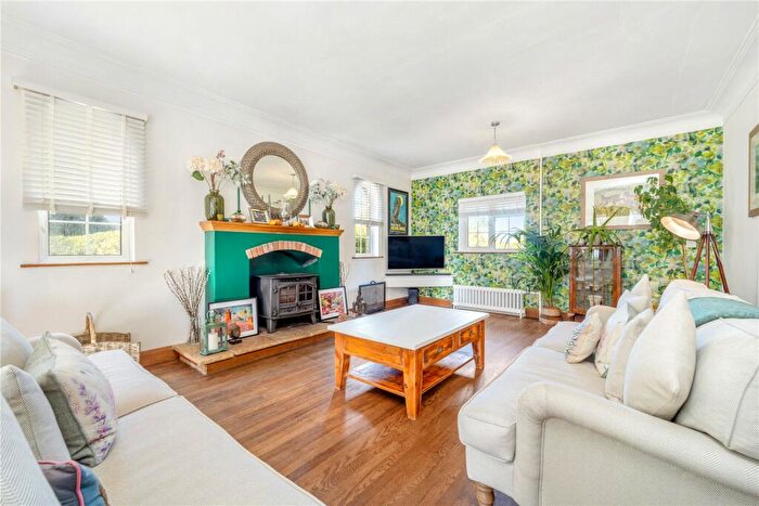 4 Bedroom Detached House For Sale In Belvoir Road, Eaton, Grantham, NG32