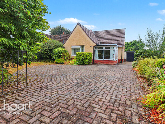 2 Bedroom Semi-Detached Bungalow For Sale In Cefn Close, Cwmbran, NP44