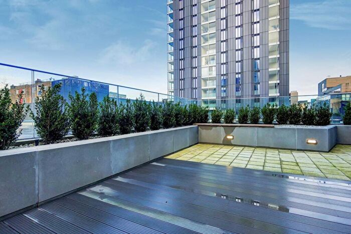 1 Bedroom Flat To Rent In Jasper Walk, Hackney, London, N1