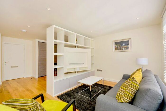 Studio To Rent In Falconwood Court, Blackheath, London, SE3