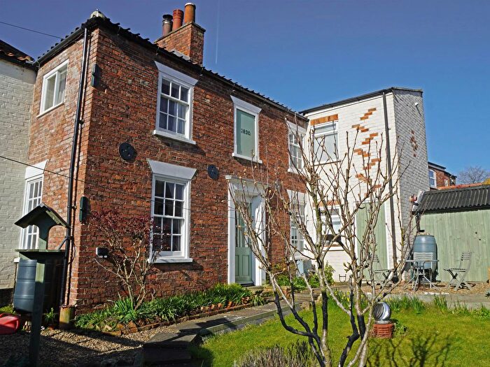 3 Bedroom Semi Detached House For Sale In Cistern Gate, Louth, LN11