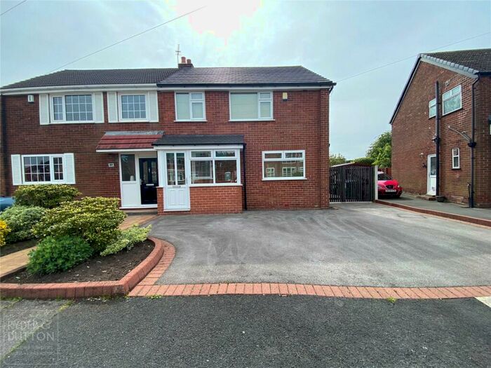 3 Bedroom Semi-Detached House To Rent In Warwick Road, Alkrington, Middleton, Manchester, M24