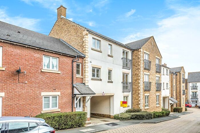 2 Bedroom Apartment To Rent In Banbury, Oxfordshire, OX16