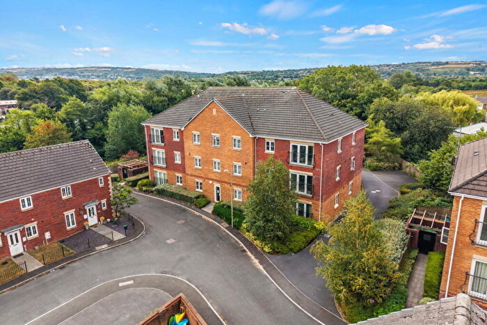 2 Bedroom Flat For Sale In Moorland Green, Gorseinon, Swansea, SA4