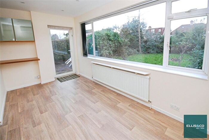 3 Bedroom Semi-Detached House To Rent In Purley Avenue, Cricklewood, NW2
