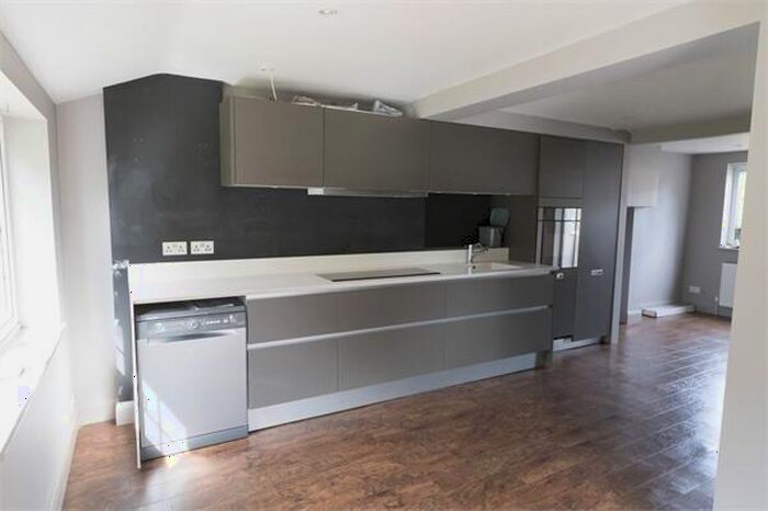 3 Bedroom Semi-Detached House To Rent In The Meadows, Amersham, HP7