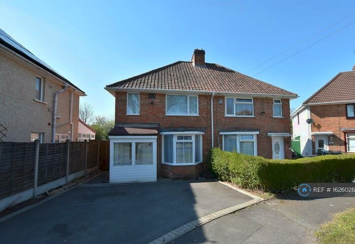 2 Bedroom Semi-Detached House To Rent In Hollyhock Road, Birmingham, B27