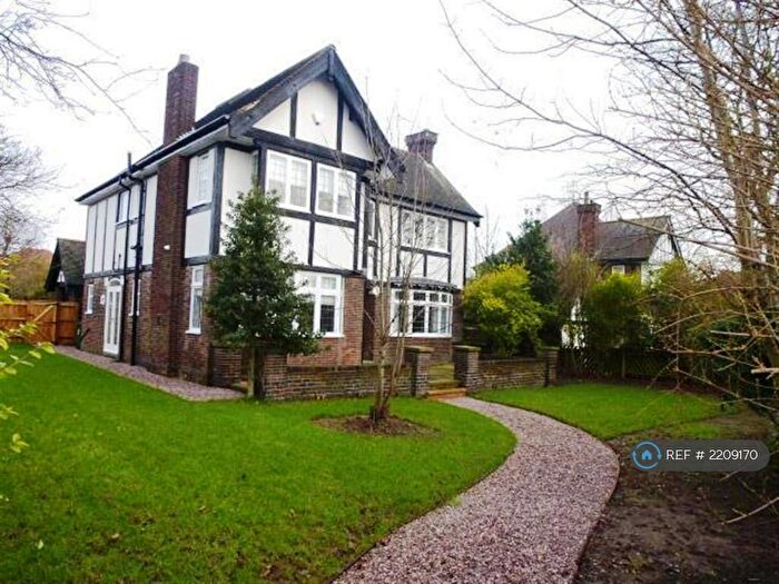 4 Bedroom Detached House To Rent In Westdale Lane, Mapperley, Nottingham, NG3