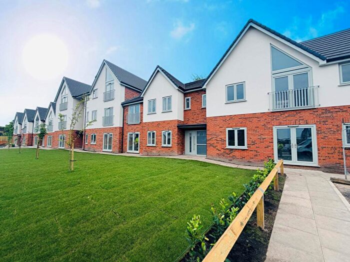 2 Bedroom Apartment To Rent In Milestone Court, Melling, L31