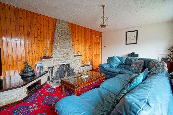 2 Bedroom Flat For Sale In Central Drive, Thurcroft, Rotherham, South Yorkshire, S66