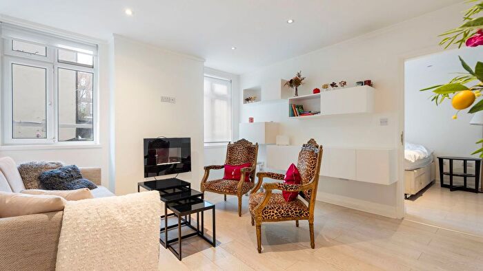 1 Bedroom Flat For Sale In Montagu Street, Marylebone, W1H