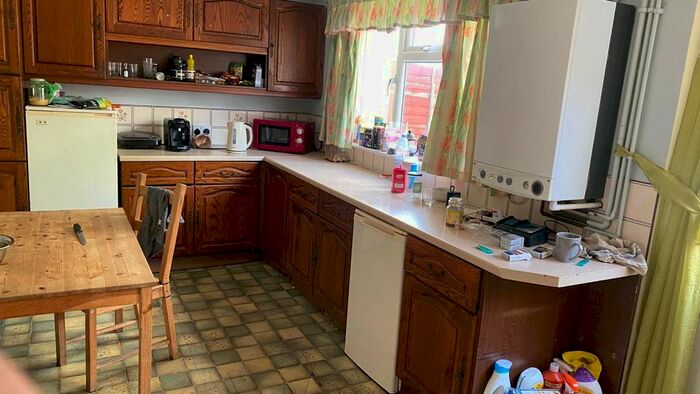 3 Bedroom Terraced House To Rent In Danbury Close, Romford, RM6