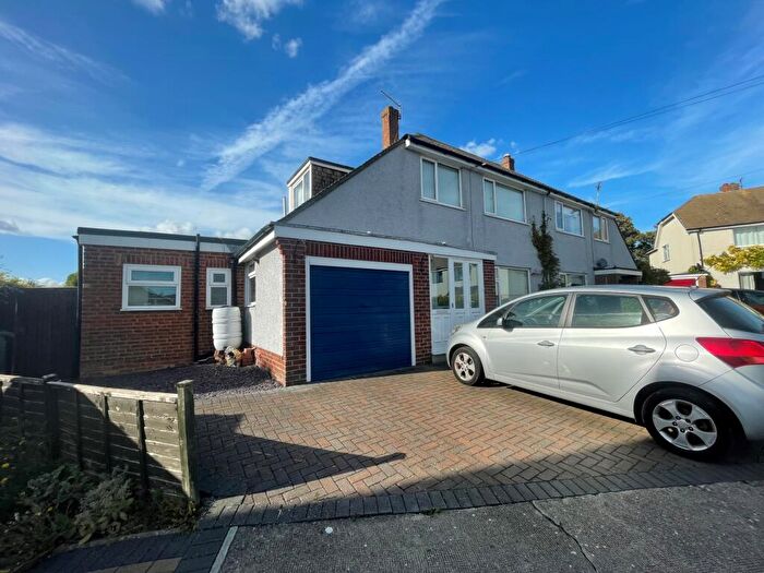 3 Bedroom Semi-Detached House For Sale In Sholden Bank, Deal, CT14